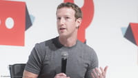 Facebook ने प्राइवेट डाटा के लिए दिए 20 डॉलर: रिपोर्ट